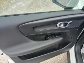 Volvo XC40 D3, снимка 10