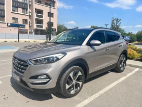 Hyundai Tucson 2.0CRDI 4X4 EXPOSSIBLE= AVTOMAT= NAVI= 184000КМ!!!, снимка 2