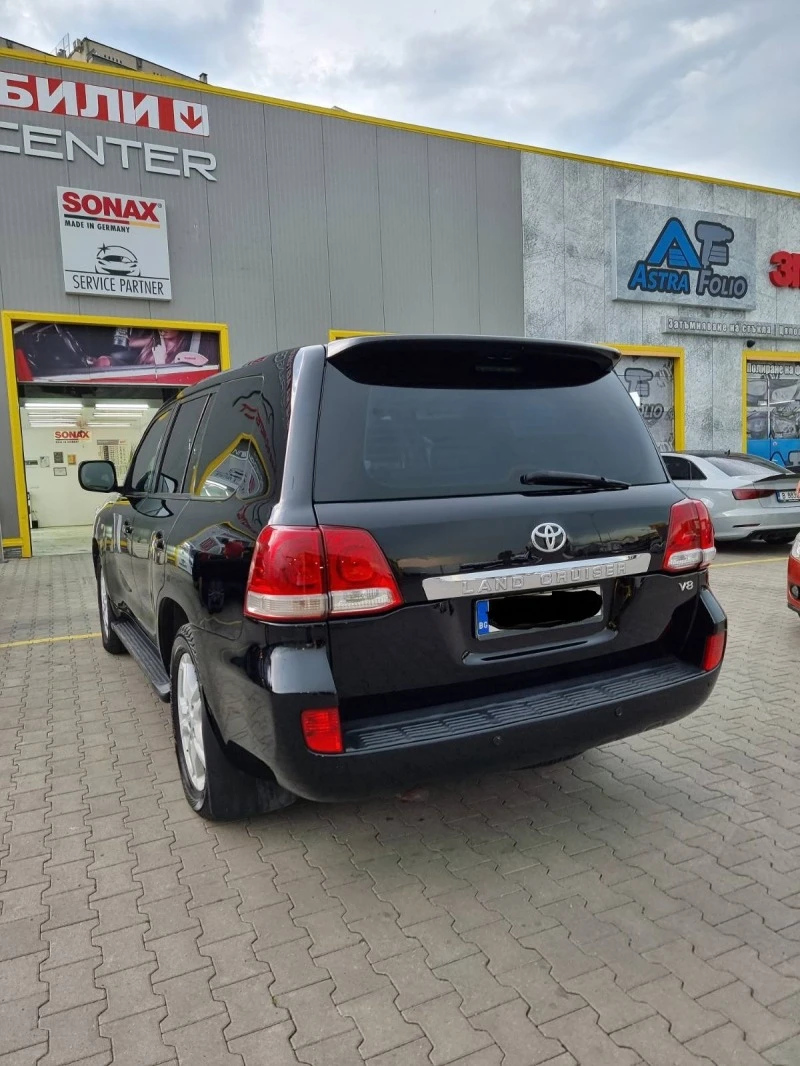 Toyota Land cruiser 200 V8 4.5 D4D, снимка 5 - Автомобили и джипове - 46961024