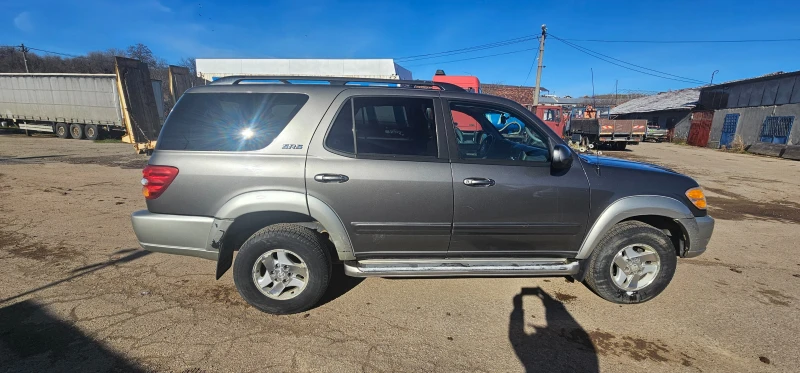 Toyota Sequoia  4.7 V8, снимка 6 - Автомобили и джипове - 48088218