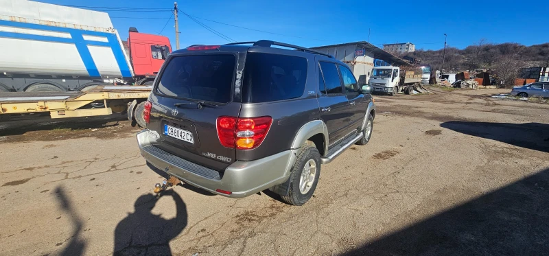 Toyota Sequoia  4.7 V8, снимка 7 - Автомобили и джипове - 48088218