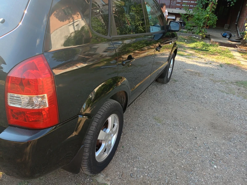 Hyundai Tucson, снимка 4 - Автомобили и джипове - 51839551