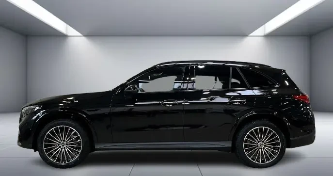 Mercedes-Benz GLC 300 dе 4Matic = AMG Line = Advanced Plus Гаранция, снимка 3 - Автомобили и джипове - 53634160