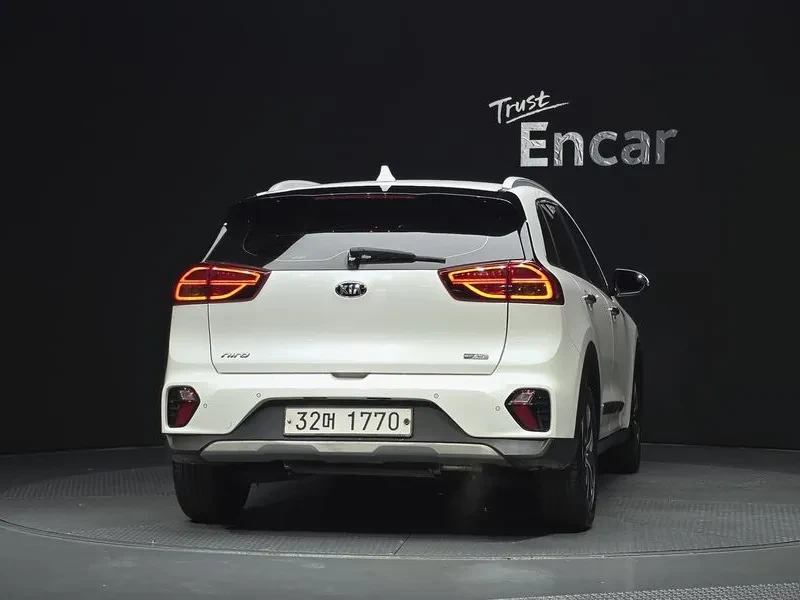 Kia Niro Niro 1.6 Hev Prestige, снимка 4 - Автомобили и джипове - 56358591