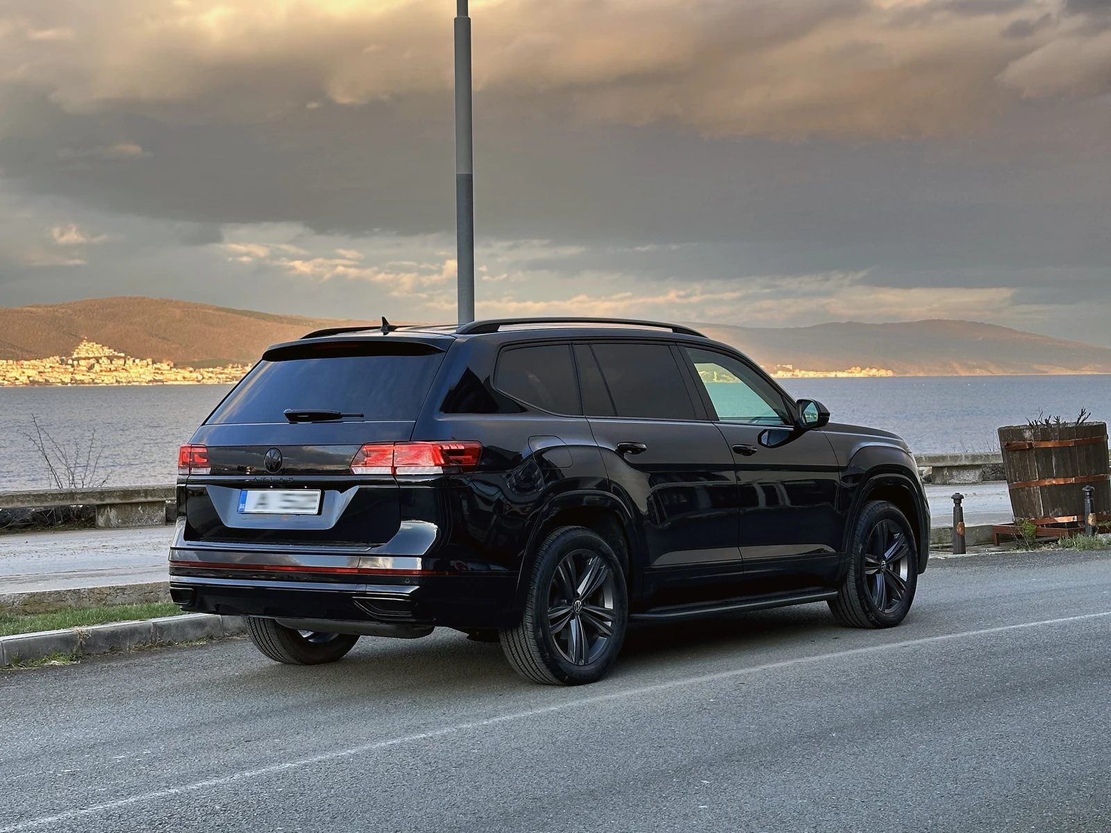 VW Atlas 2.0L 4Motion, R-Line - изображение 4