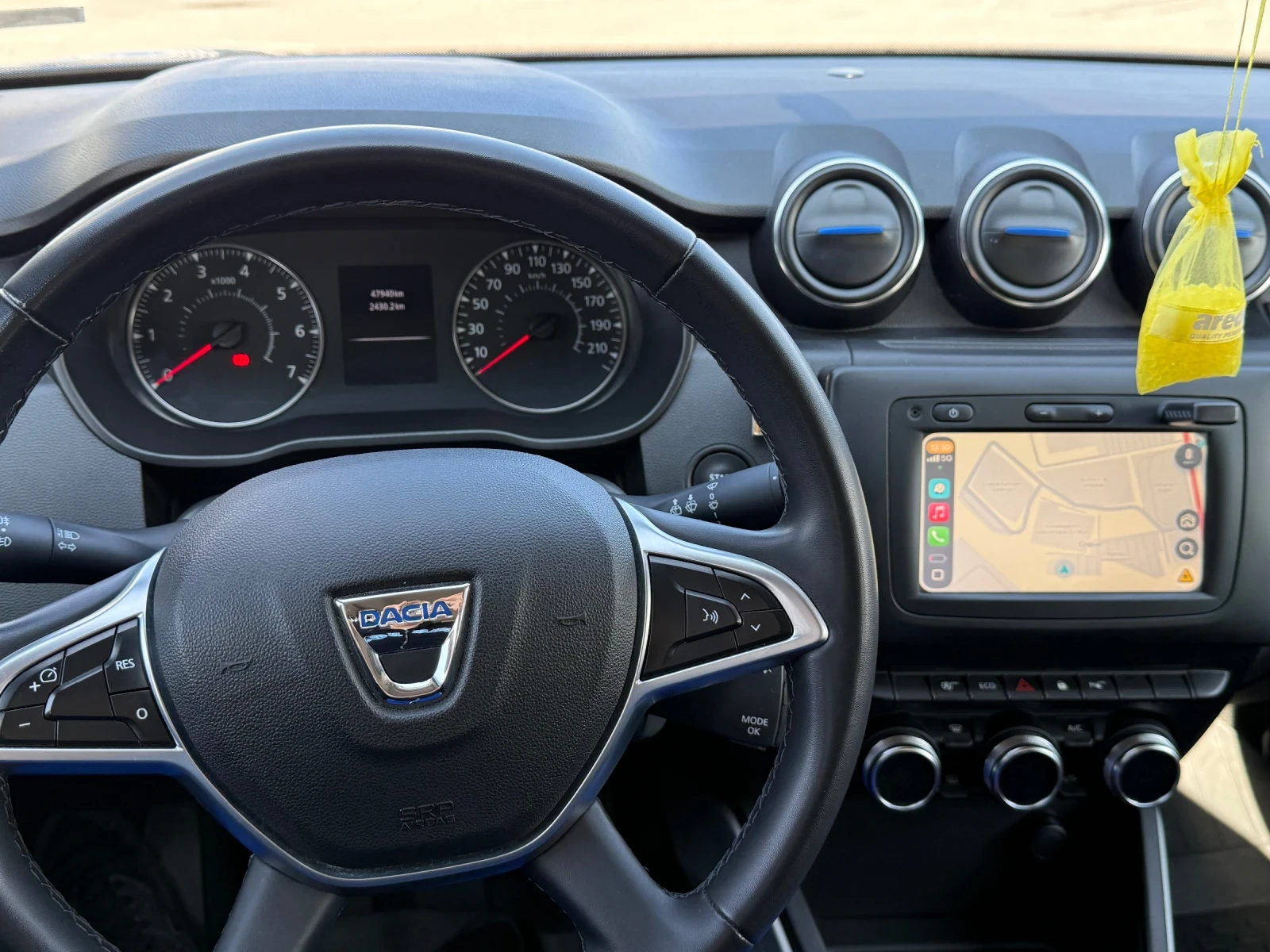 Dacia Duster 1.0tce LPG, снимка 11 - Автомобили и джипове - 53735685