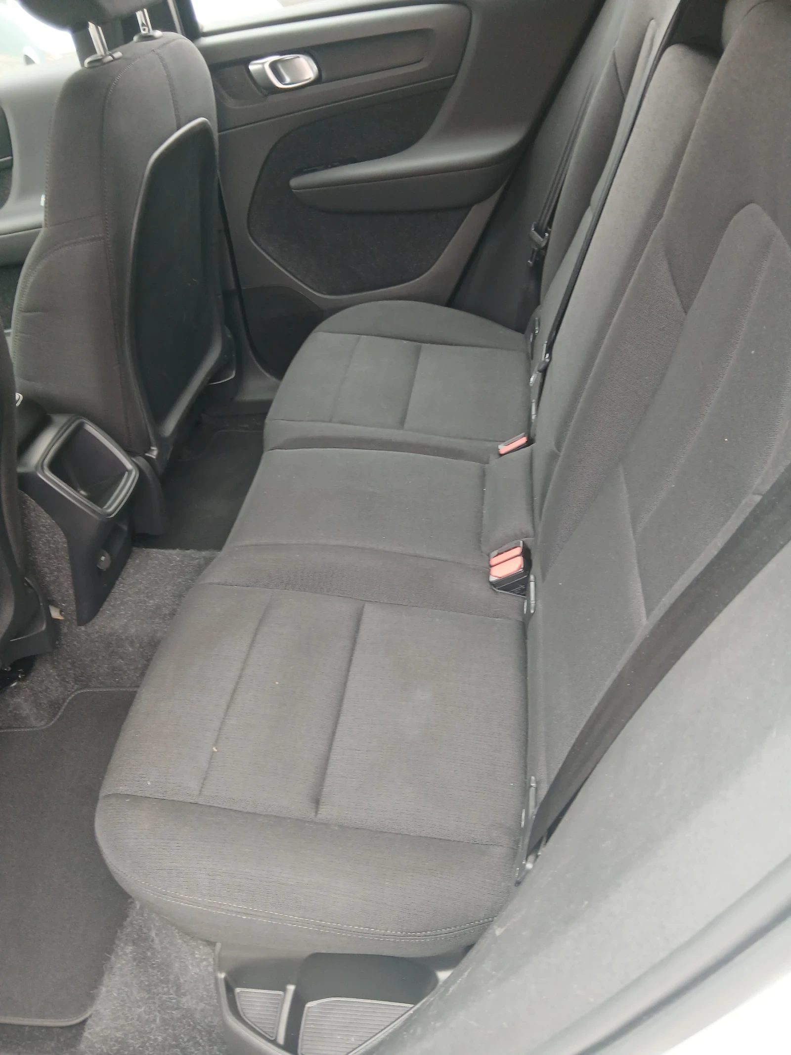 Volvo XC40 D3, снимка 12 - Автомобили и джипове - 54251346