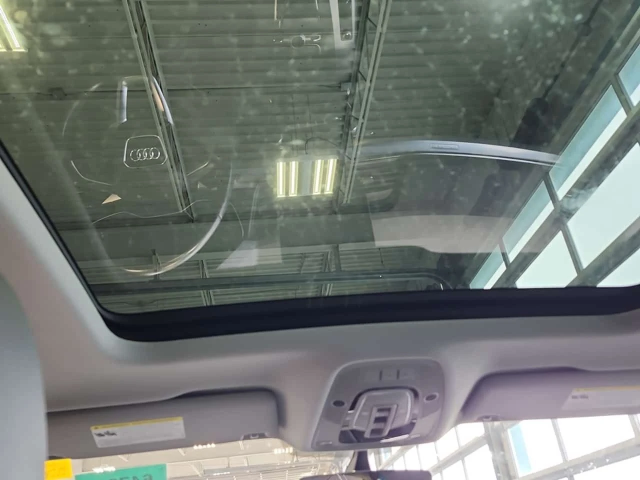 Audi Q5 * PROGRESSIV * CARFAX * 3 КЛЮЧА * ПАНОРАМА * , снимка 13 - Автомобили и джипове - 54421952