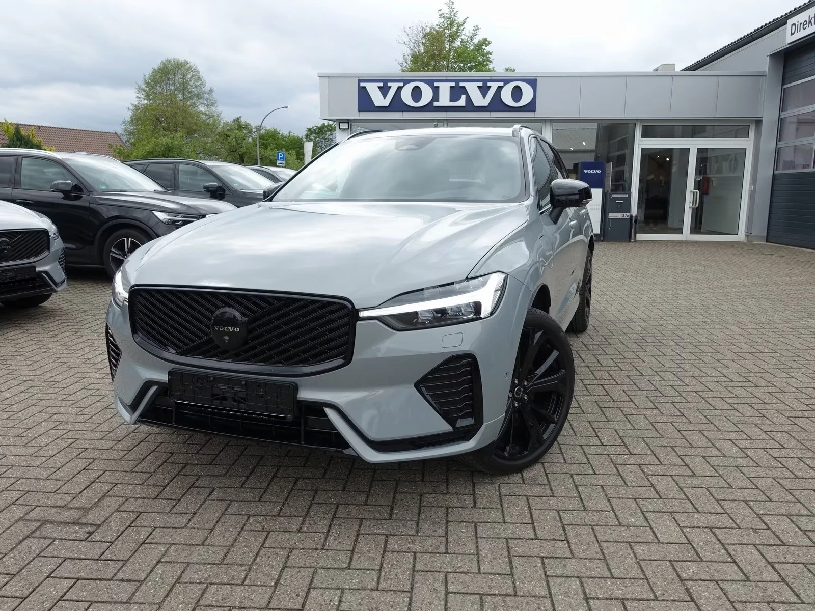 Volvo XC60 NEW 2026 T8 AWD Black Edition Plus