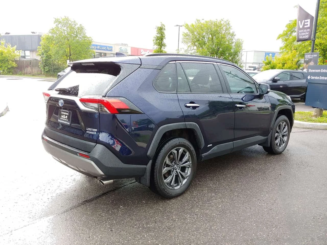 Toyota Rav4 Hybrid Limited 2.5L AWD | SUNROOF | NAV | 81K KM  , снимка 7 - Автомобили и джипове - 55086896