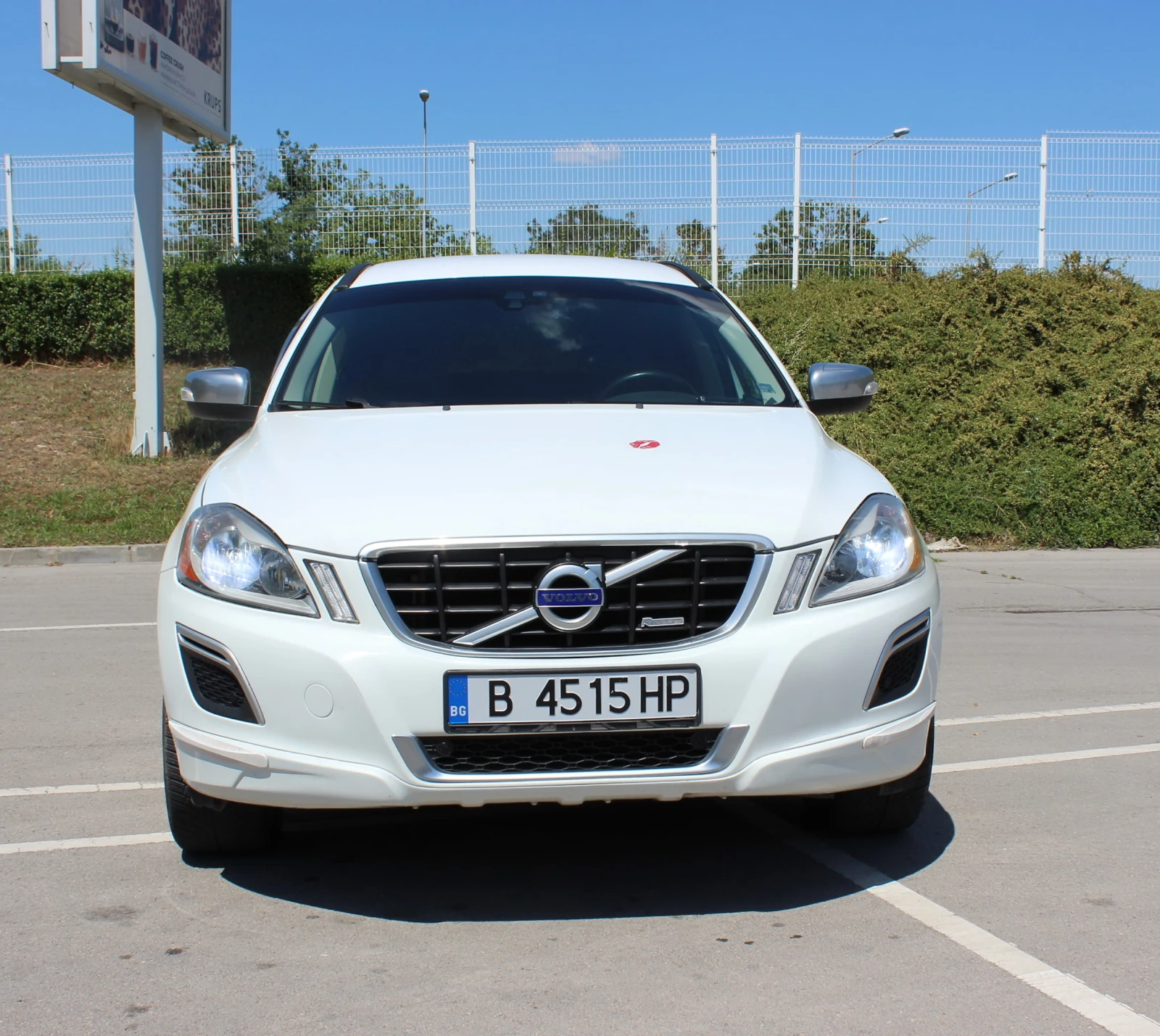 Volvo XC60 R-Design EURO 5 , снимка 2 - Автомобили и джипове - 55260522