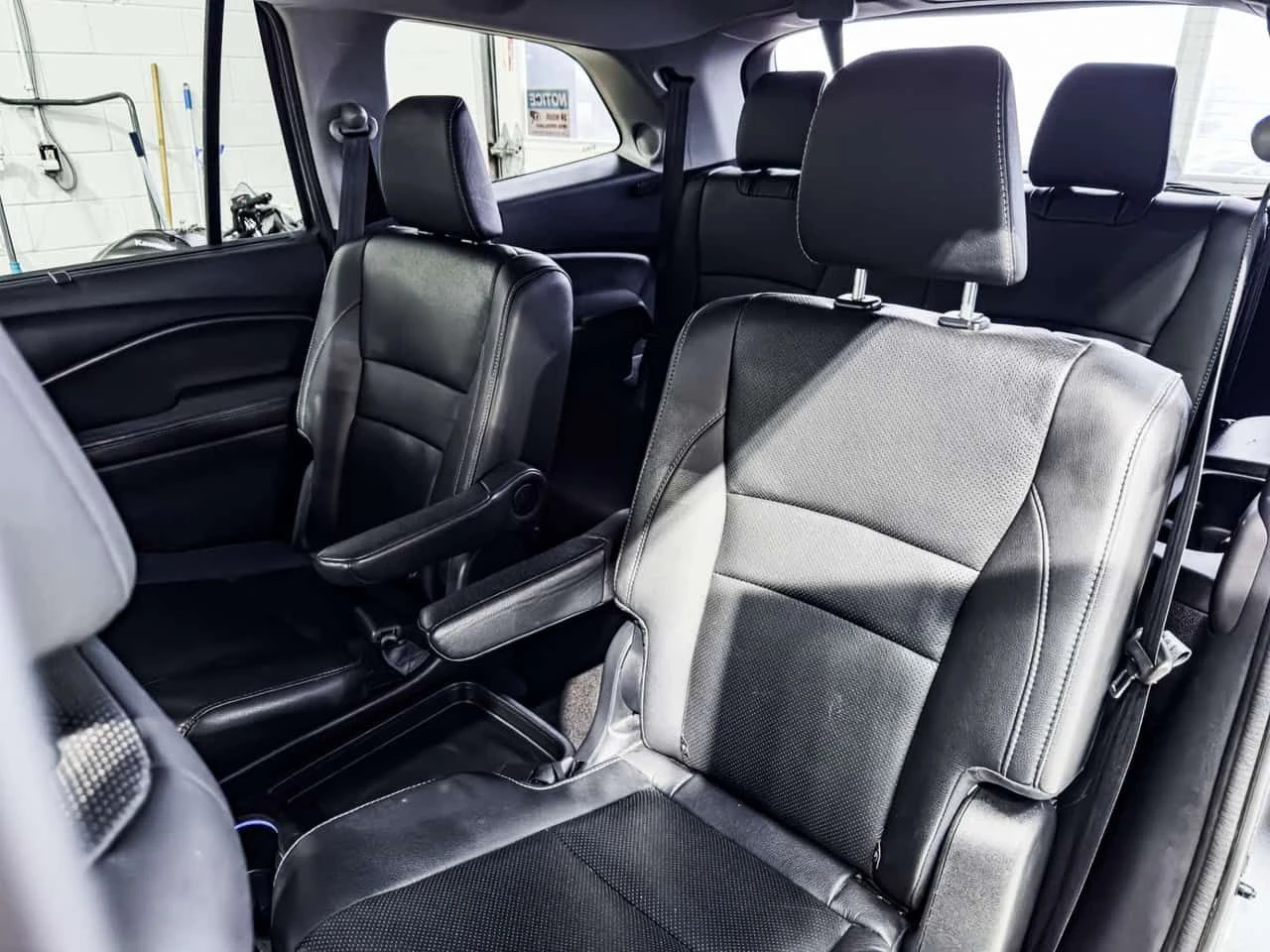 Honda Pilot * Touring Clean Carfax * CARFAX * ЦЕНА ДО БГ, снимка 11 - Автомобили и джипове - 55421722