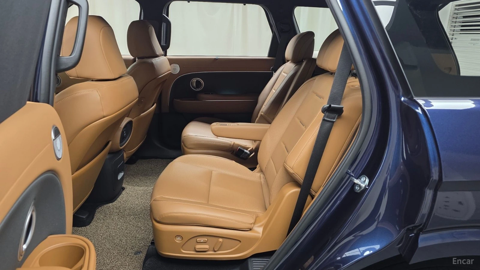Hyundai Palisade 2.5T* 4WD* CALLIGRAPHY* МАСАЖИ* 360* ПОДГРЕВ* ОБДУ, снимка 11 - Автомобили и джипове - 55492152