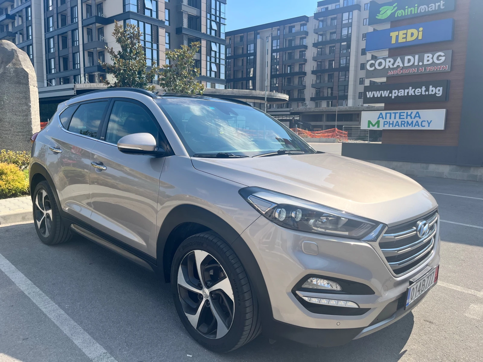 Hyundai Tucson 2.0CRDI 4X4 EXPOSSIBLE= AVTOMAT= NAVI= 184000КМ!!!, снимка 3 - Автомобили и джипове - 55588764