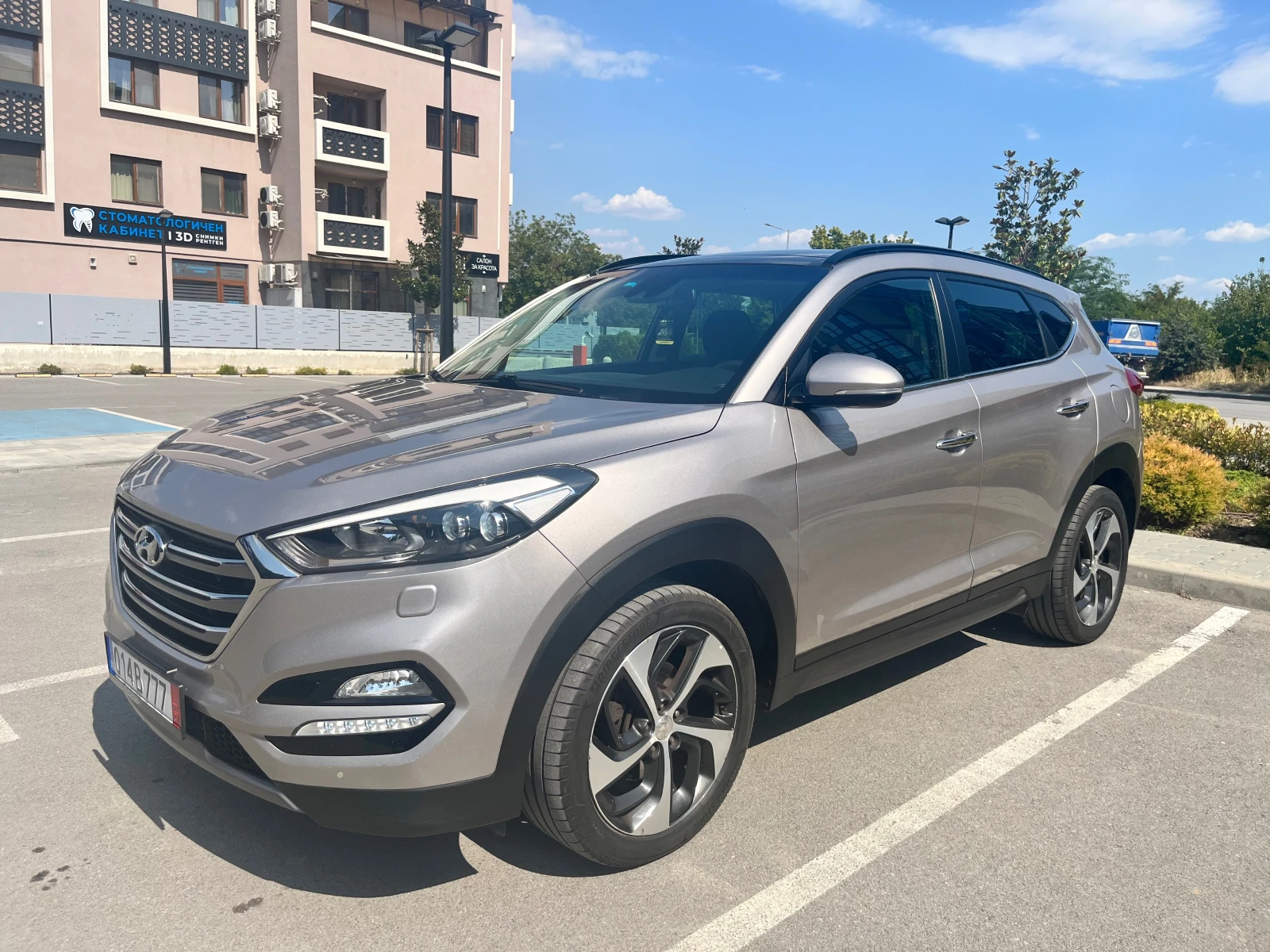Hyundai Tucson 2.0CRDI 4X4 EXPOSSIBLE= AVTOMAT= NAVI= 184000КМ!!!, снимка 2 - Автомобили и джипове - 55588764