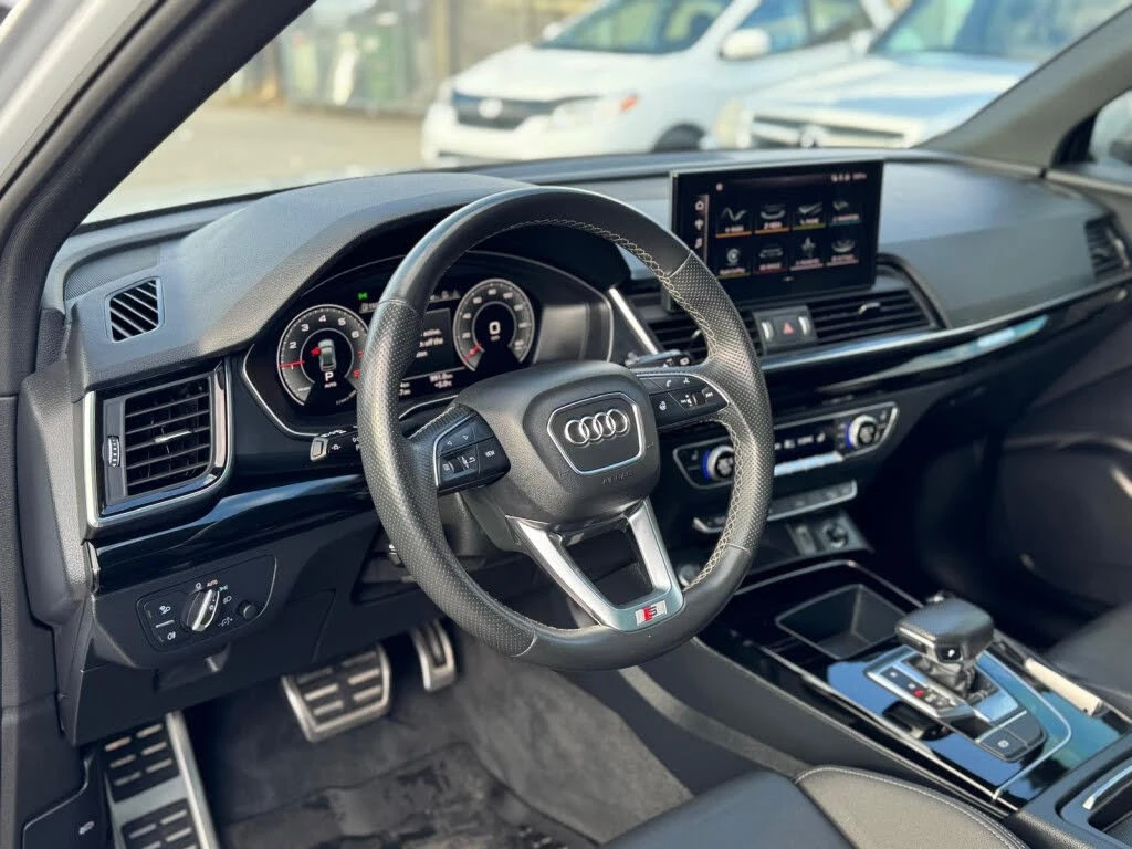 Audi Q5 * QUATTRO * S-LINE * Автокредит * Цена до България, снимка 8 - Автомобили и джипове - 55626186