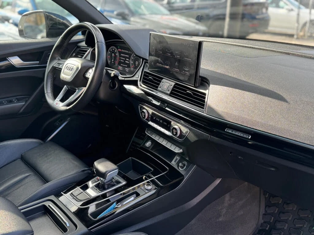 Audi Q5 * QUATTRO * S-LINE * Автокредит * Цена до България, снимка 13 - Автомобили и джипове - 55626186