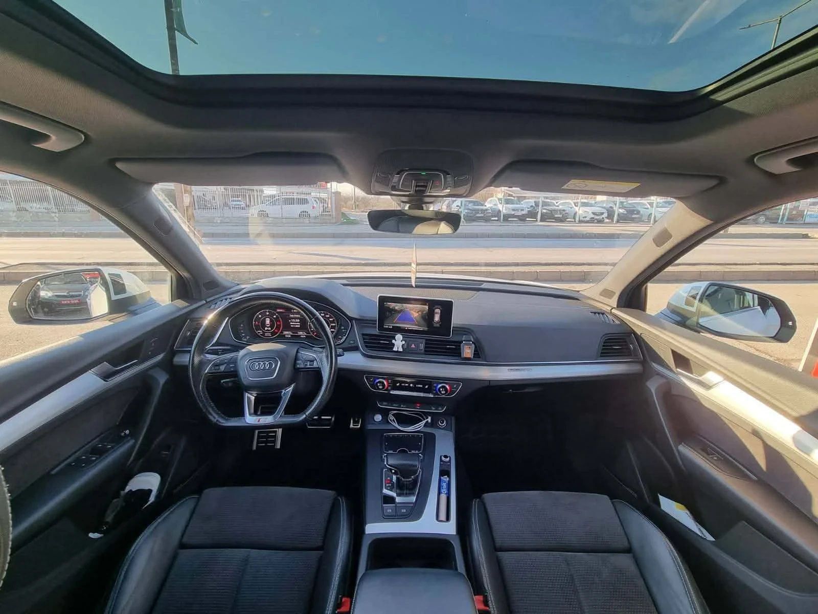 Audi Q5 2.0tdi S.line, снимка 15 - Автомобили и джипове - 55770345