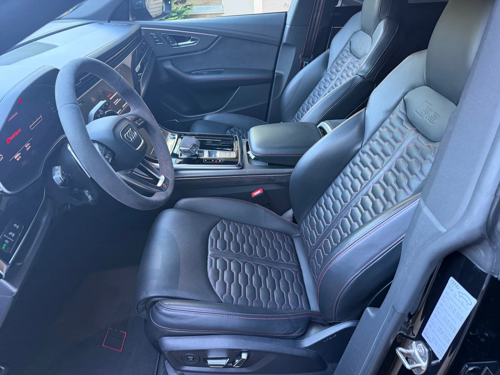Audi RSQ8, снимка 9 - Автомобили и джипове - 56010206