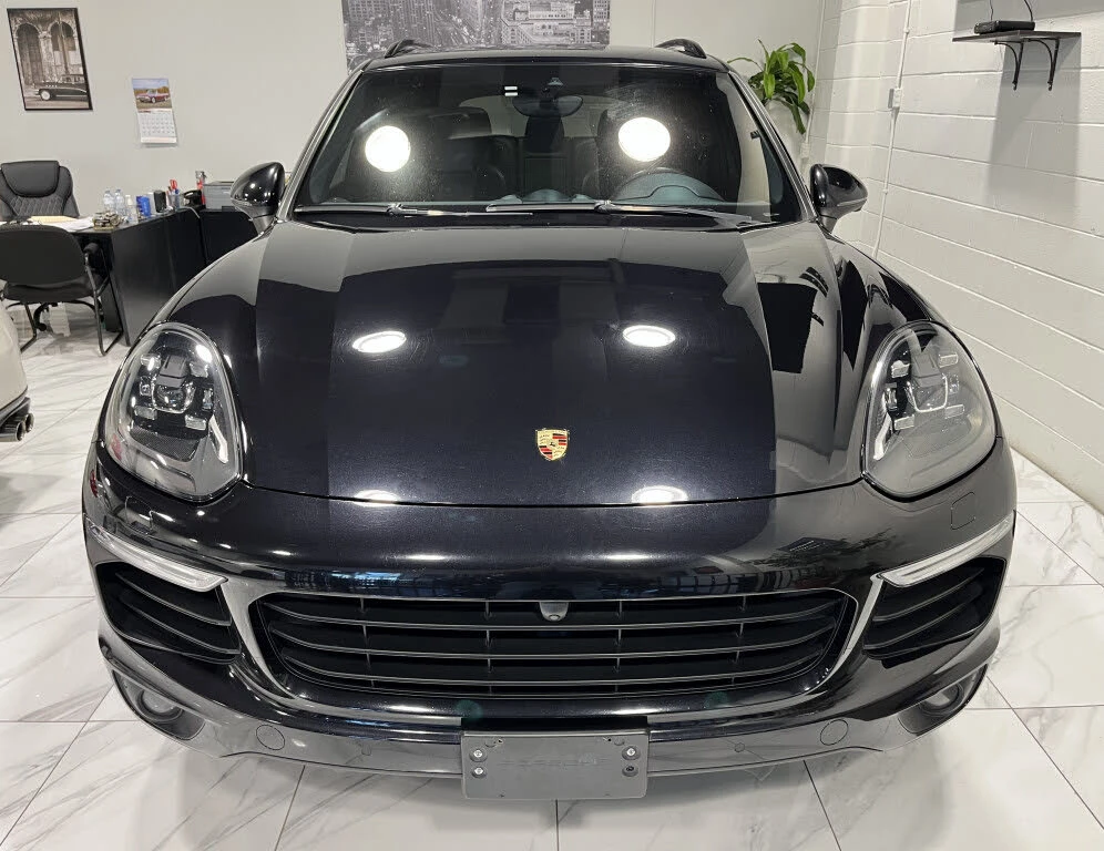 Porsche Cayenne 2017* S E-HYBRID* PLATINUM* BOSE* ОБДУХ* СОБСТ ЛИЗ, снимка 2 - Автомобили и джипове - 56185122