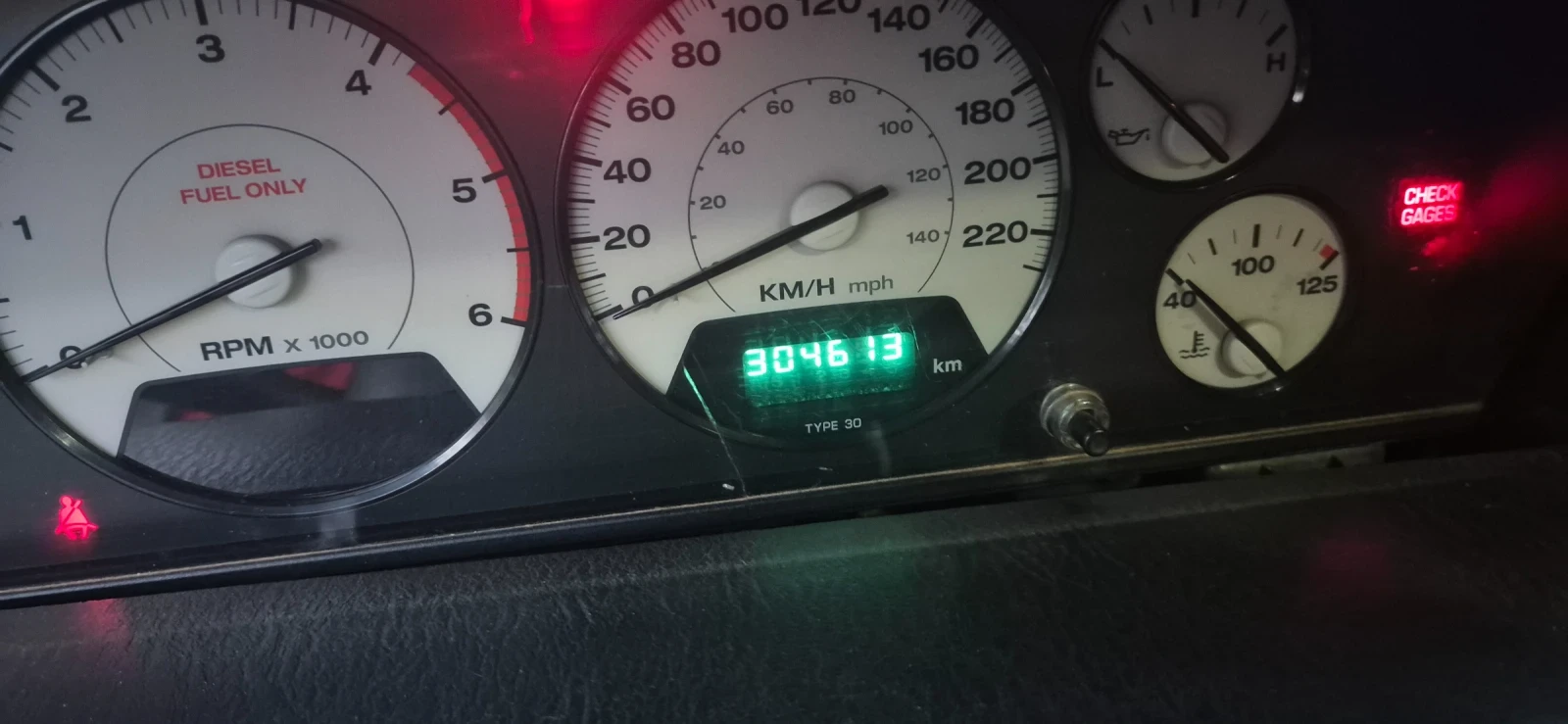 Jeep Grand cherokee CRD, снимка 10 - Автомобили и джипове - 56217357