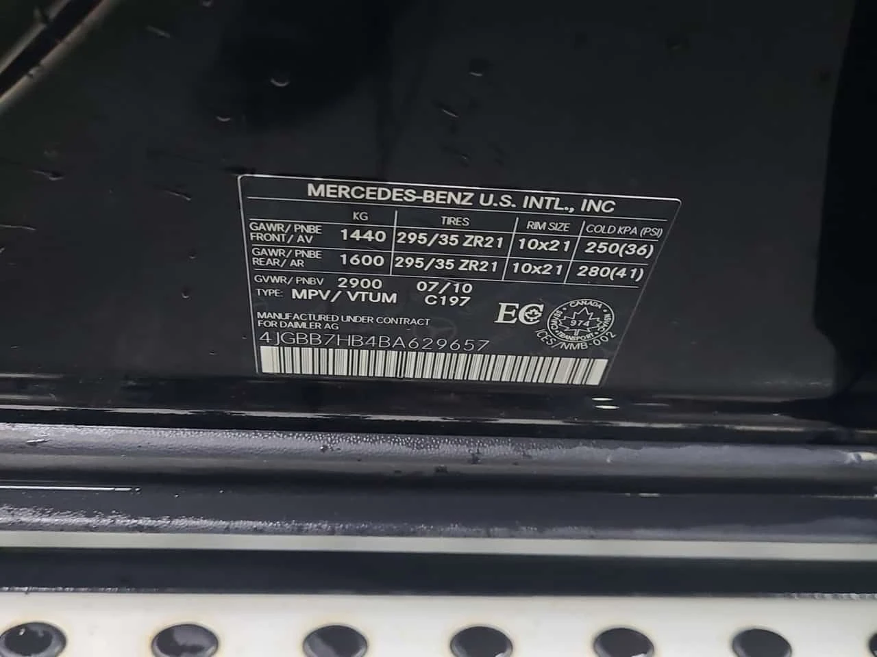 Mercedes-Benz ML 63 AMG * 4MATIC 4dr * АВТОКРЕДИТ БЕЗ ПЪРВОНАЧАЛНА ВНОСКА*, снимка 17 - Автомобили и джипове - 56230411