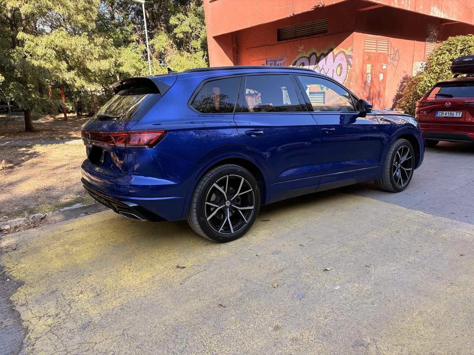 VW Touareg, снимка 3 - Автомобили и джипове - 56350887