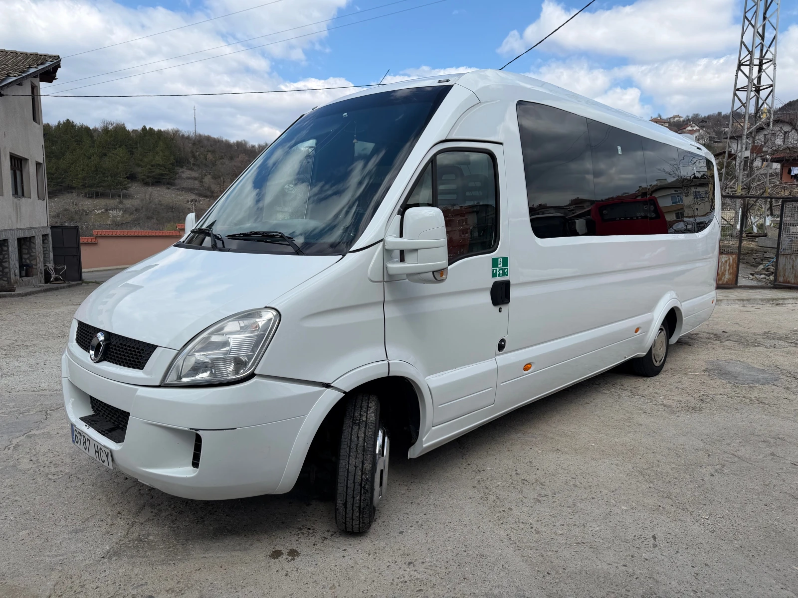 Iveco Daily ТОП СЪСТОЯНИЕ !!, снимка 2 - Бусове и автобуси - 53649440