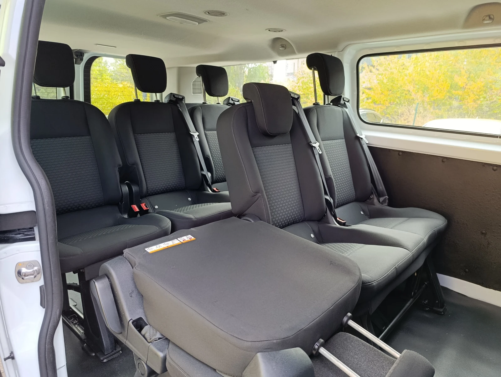 Ford Transit Custom 2.0 �DCI 8+ 1 ������� �� �� | Mobile.bg � ����������� 9