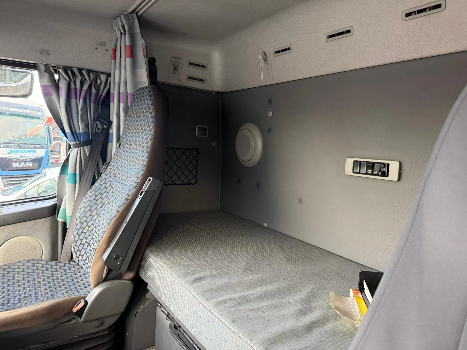 Volvo Fh 12 Хладилен, 6Х2, Борд, Нов внос, , , , снимка 7 - Камиони - 53830636