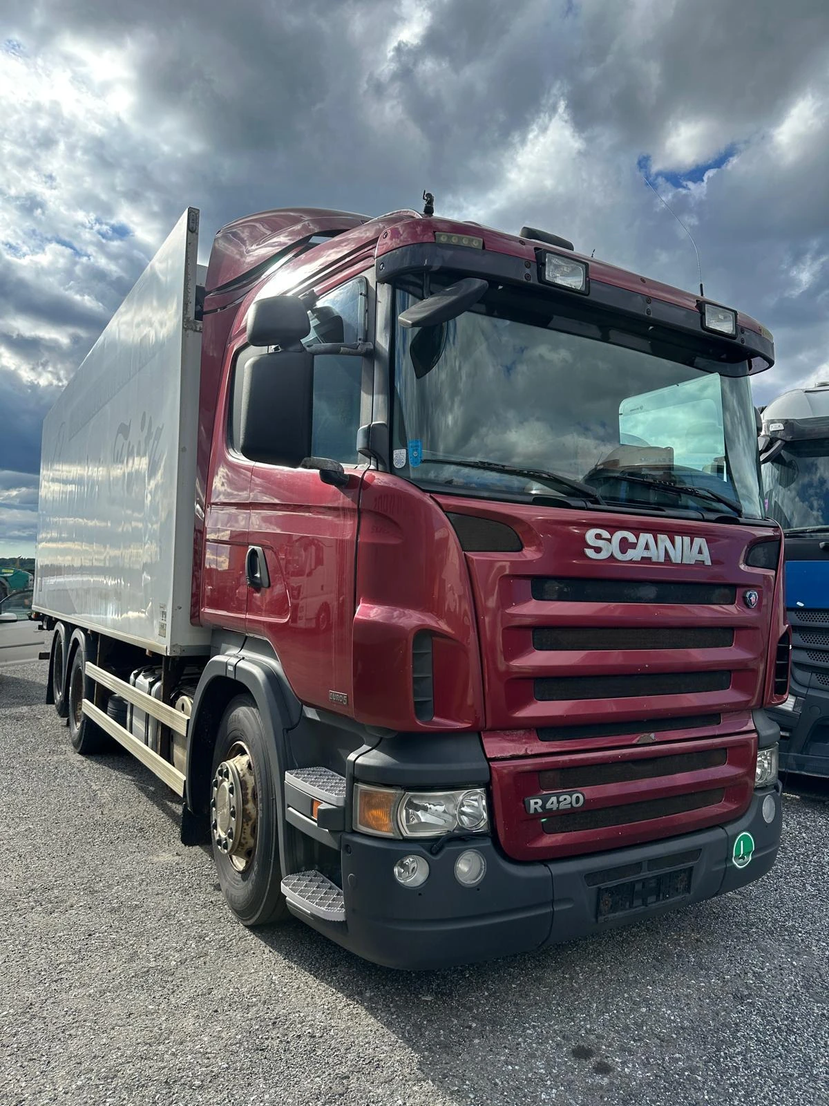 Volvo Fh 12 Хладилен, 6Х2, Борд, Нов внос, , , , снимка 15 - Камиони - 53830636
