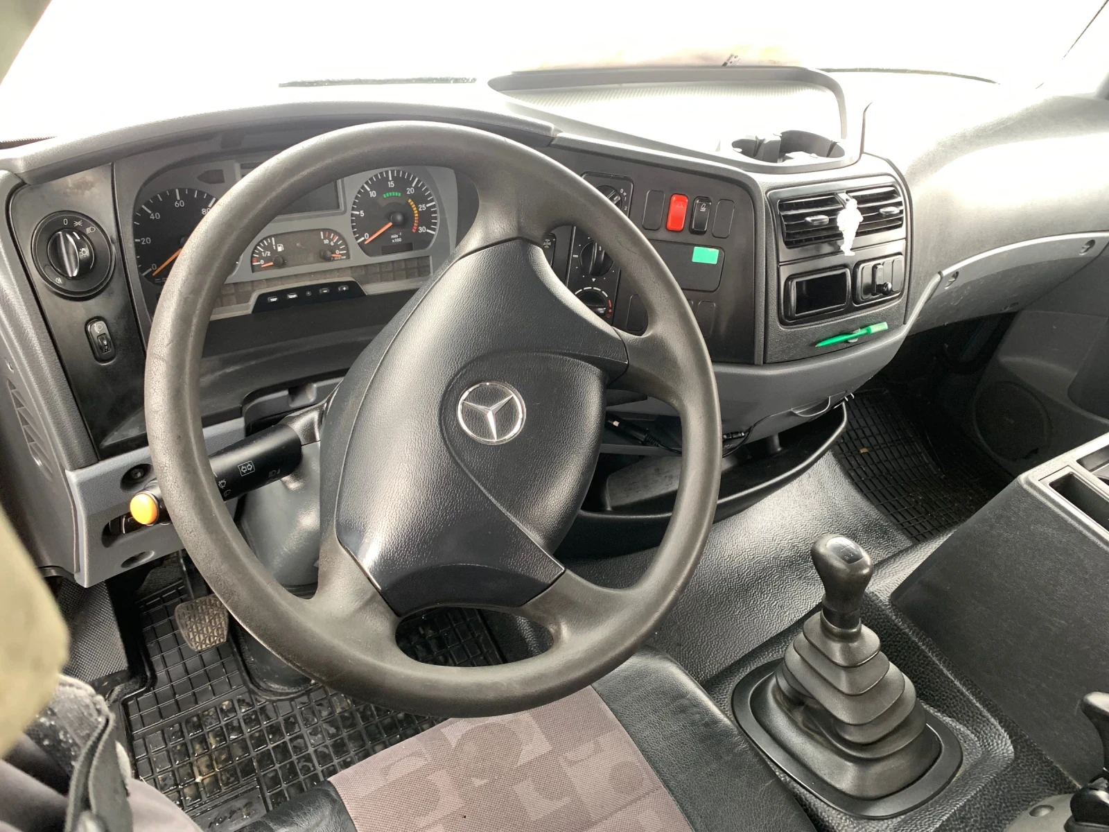Mercedes-Benz Atego 818, снимка 6 - Камиони - 54596334