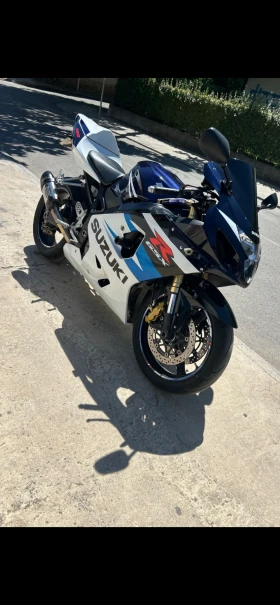 ������ Suzuki Gsxr