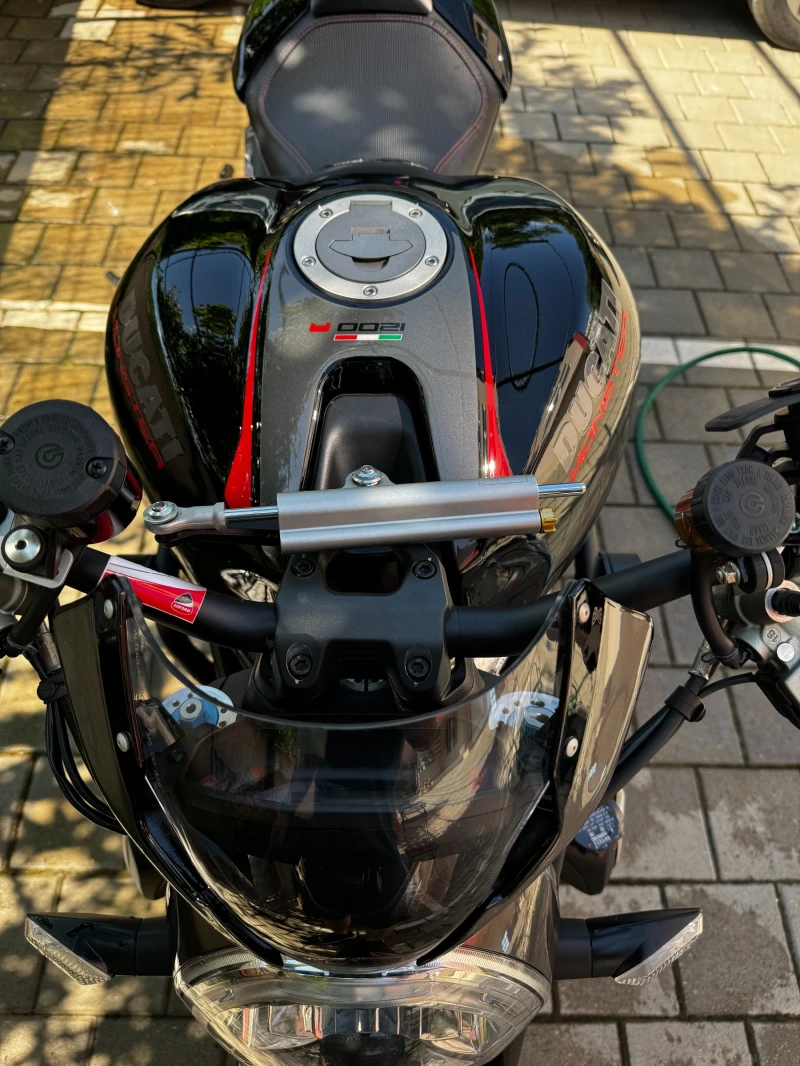 Ducati Monster 1200 R, снимка 3 - Мотоциклети и мототехника - 52627261