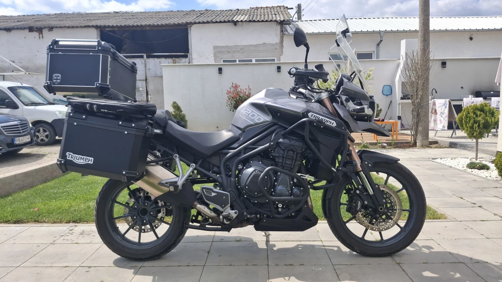 Triumph Tiger Explored