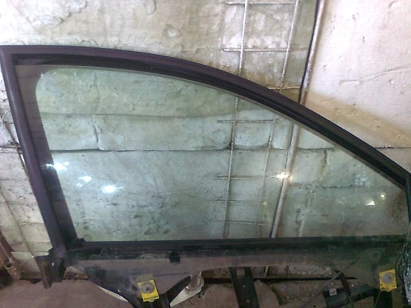 стъкло предно дясно за Ауди А6