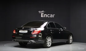 Mercedes-Benz E 300 4MATIC* EXCLUSIVE* ПОДГРЕВ* ОБДУХВАНЕ* НАВИГАЦИЯ* , снимка 2
