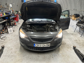 Opel Astra 1.6 turbo sport tour, снимка 8
