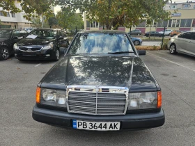 Mercedes-Benz E 200, снимка 2