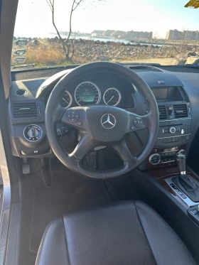 Mercedes-Benz C 300, снимка 8