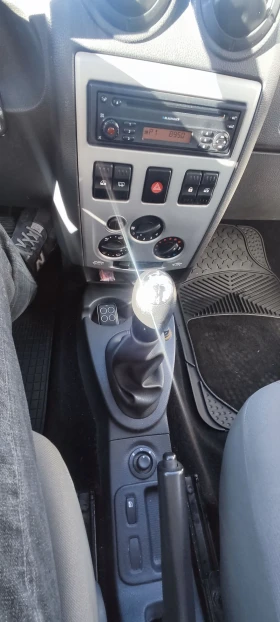 Dacia Logan 1.6MPI, снимка 10