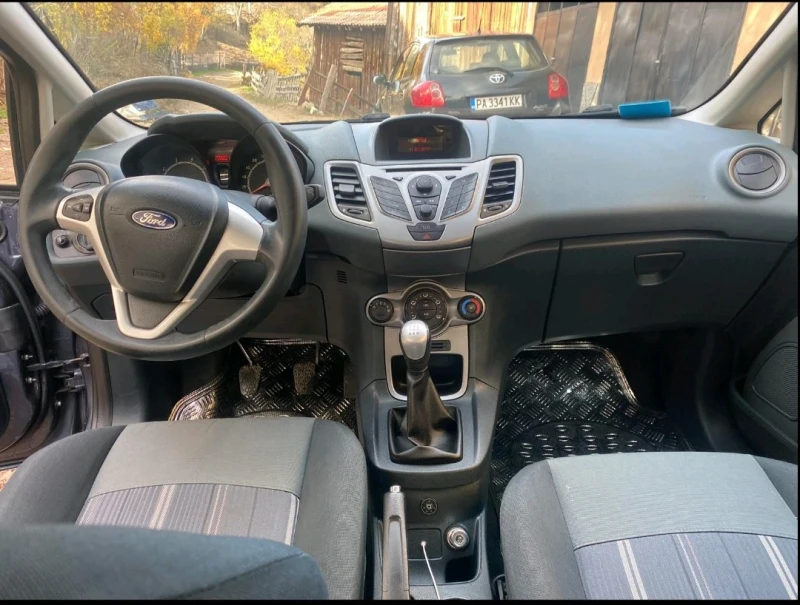 Ford Fiesta 1.4-GAZ-KLIMA, снимка 4 - Автомобили и джипове - 48316545