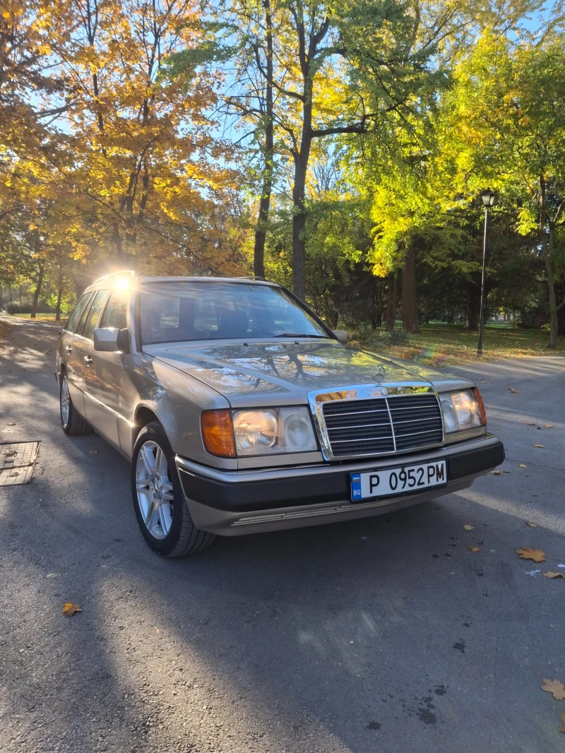 Mercedes-Benz 124 300 D, снимка 1 - Автомобили и джипове - 49492919