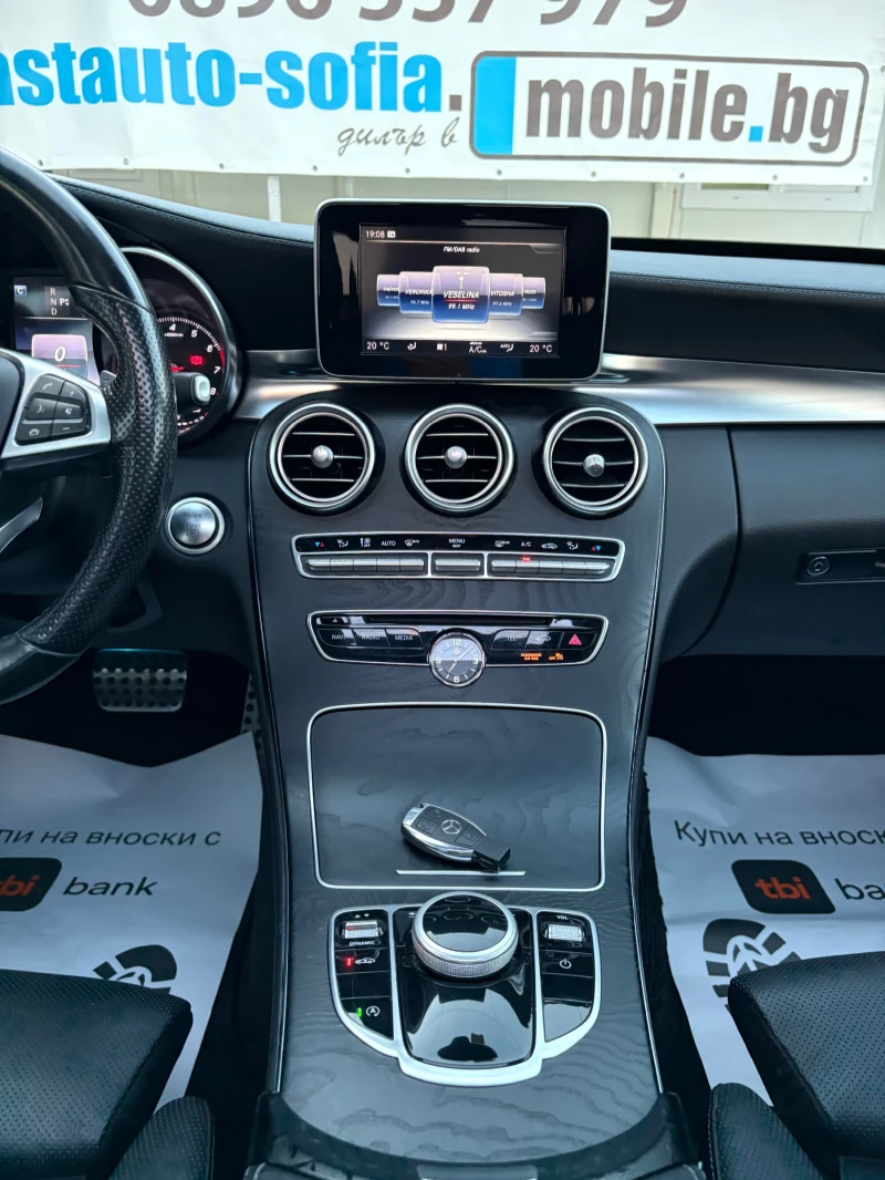 Mercedes-Benz C 400 4Matic* AMG-Line* Panorama* , снимка 11 - Автомобили и джипове - 51827114