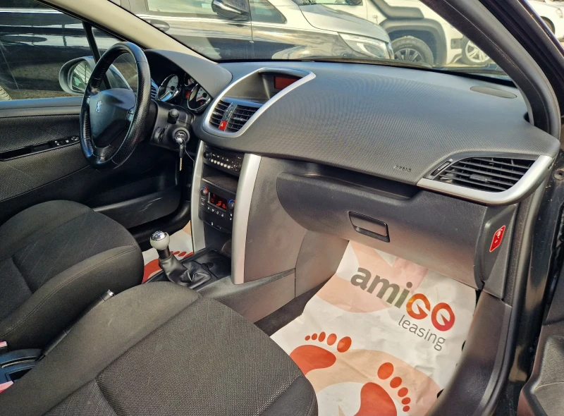 Peugeot 207 207 1.6 VTi XS Pack /  Лизинг / Бартер , снимка 13 - Автомобили и джипове - 52169840