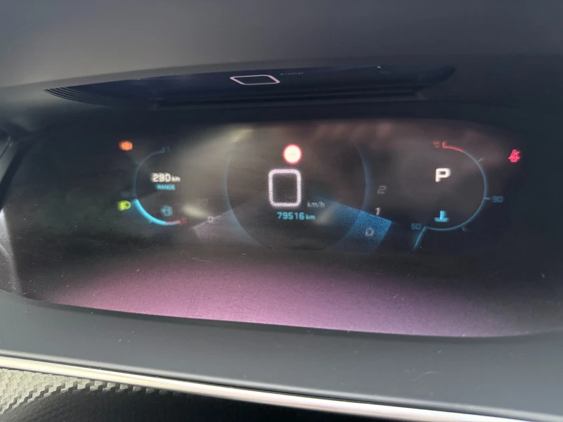 Peugeot 2008 1.5BlueHDi 130, снимка 9 - Автомобили и джипове - 52494006