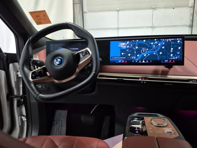 BMW iX xDrive40, снимка 8 - Автомобили и джипове - 53529441