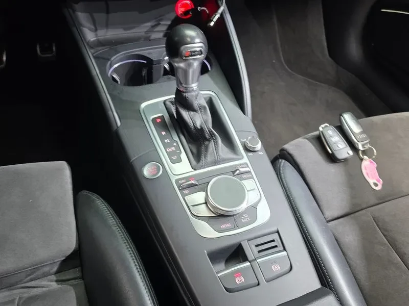 Audi A3 2.0 TDI, снимка 9 - Автомобили и джипове - 54139468