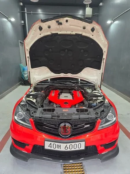 Mercedes-Benz C 63 AMG BRABUS, снимка 3 - Автомобили и джипове - 54863534