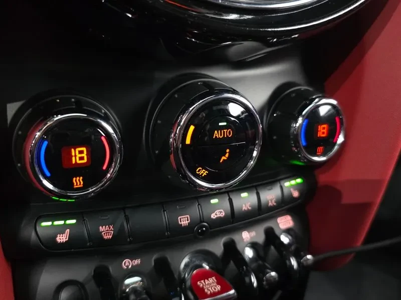 Mini Cooper Jcw 3Rd Generation, снимка 16 - Автомобили и джипове - 56311452